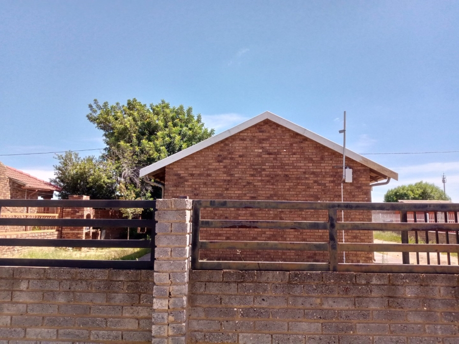 To Let  Bedroom Property for Rent in Mmabatho Unit 15 North West